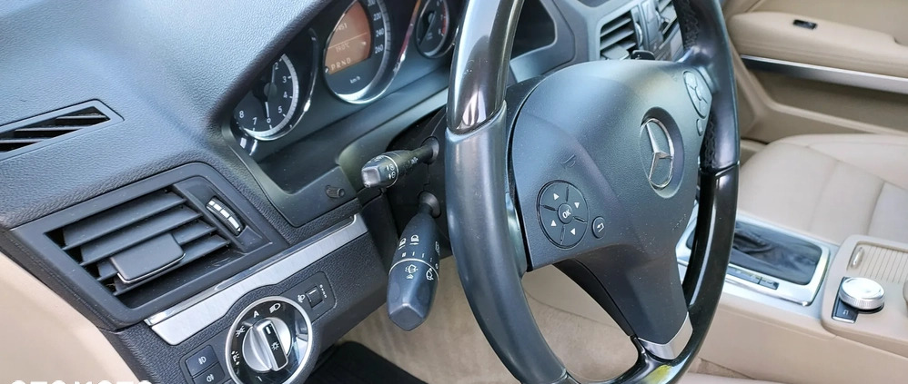 Mercedes-Benz Klasa E cena 58950 przebieg: 129000, rok produkcji 2010 z Nowogard małe 781